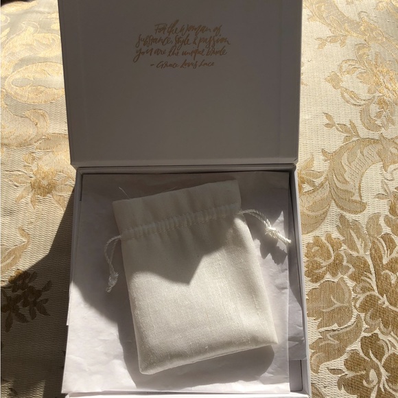 Grace loves Lace silver and pearl drop earrings - Picture 4 of 6